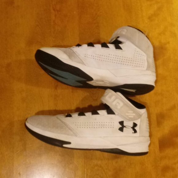 SOLD - Picture 3 of 7